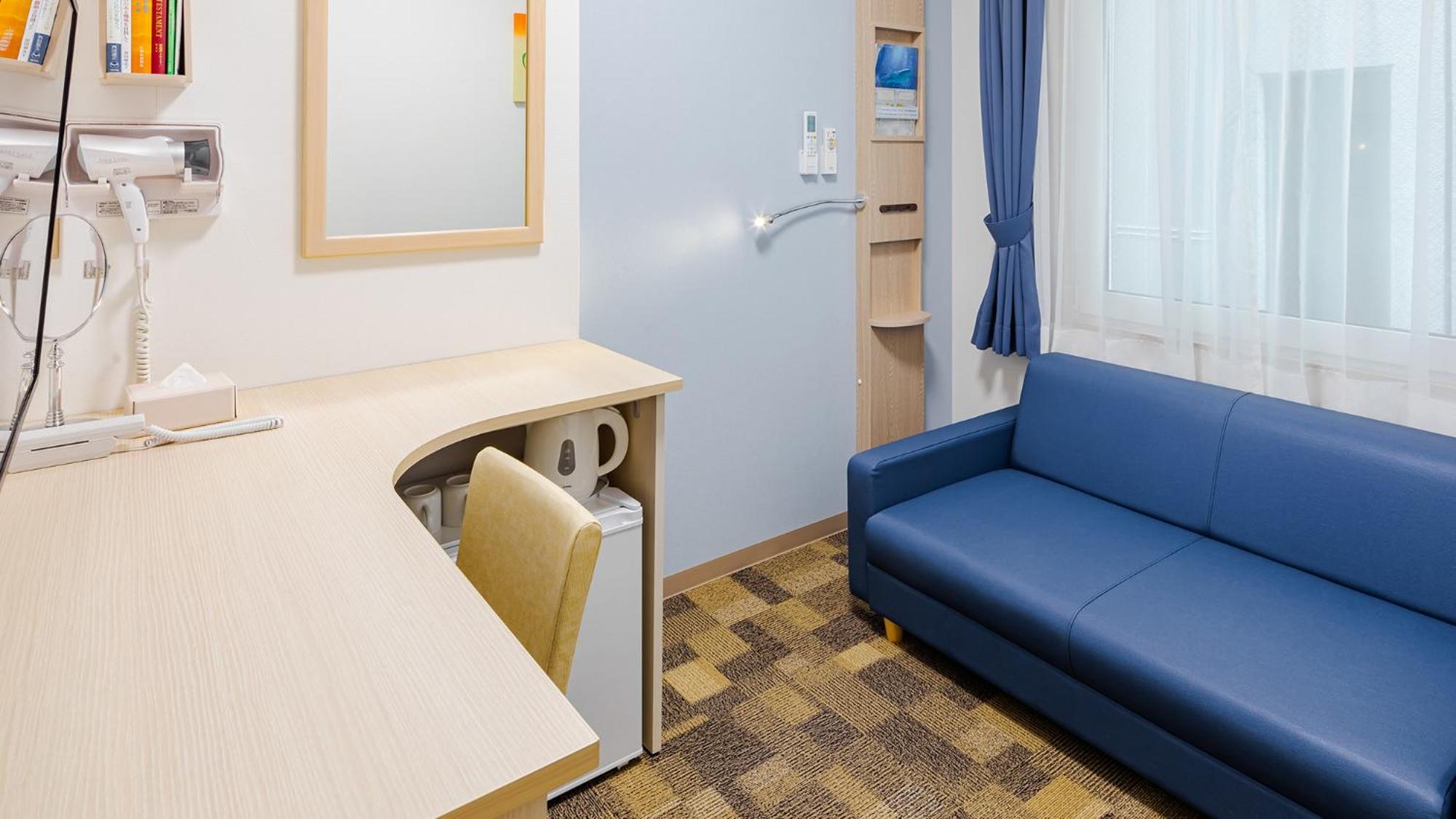 Toyoko Inn Osaka Namba 객실 사진